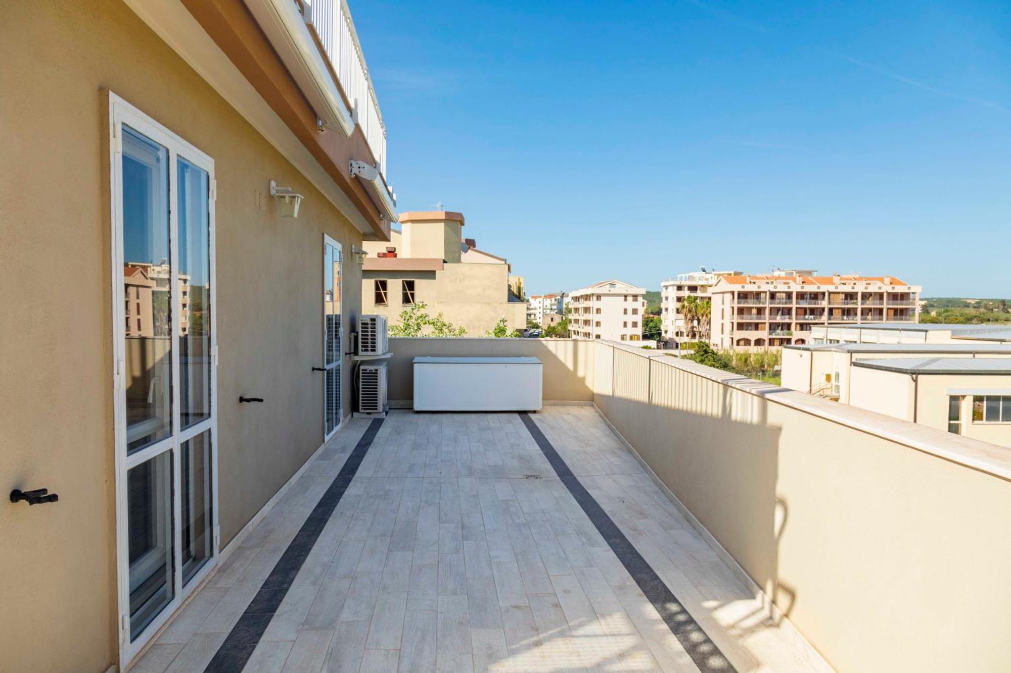 Lovealghero Stanze In Attico Vista Mare Kültér fotó